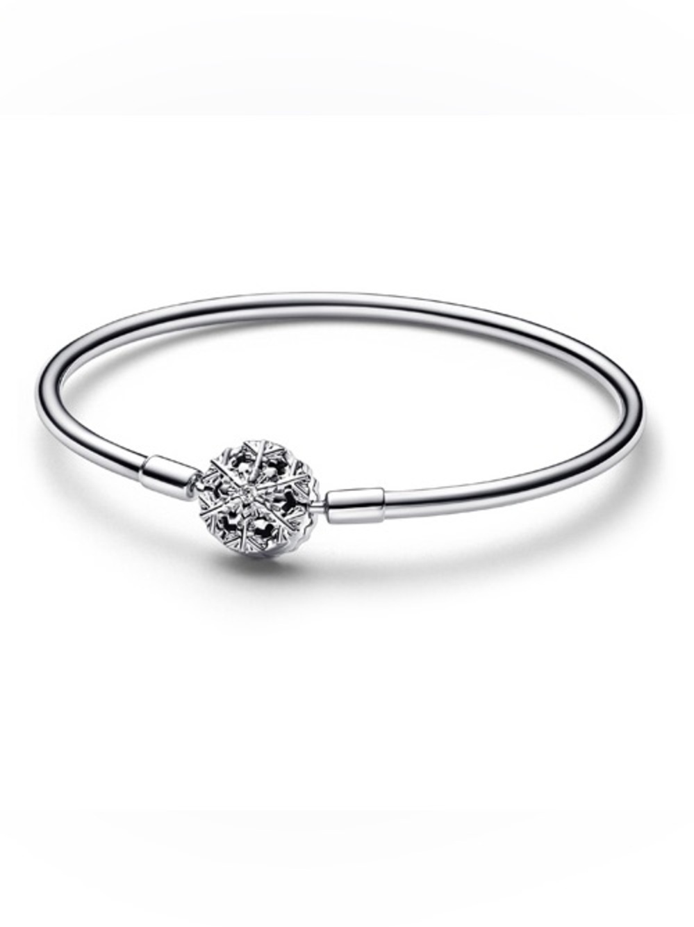 Pandora Sparkling Snowflake Clasp Bangle